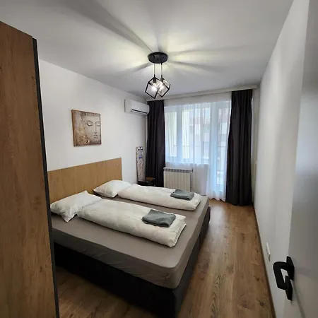Апартамент Student City Premium Apart & Private Parking София