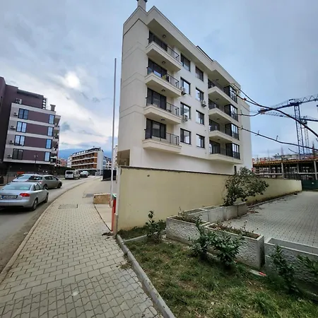 Апартамент Student City Premium Apart & Private Parking *